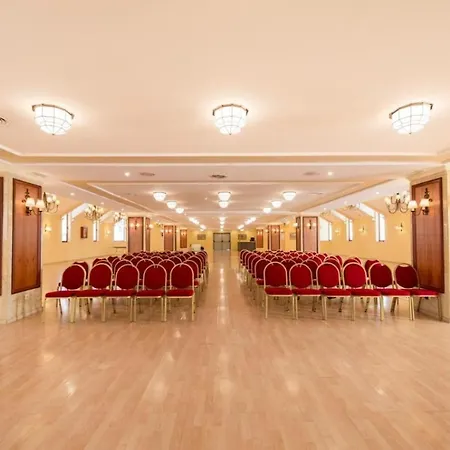 Estudio El Balcon, En Primerisima Linea De Playa. * Fuengirola