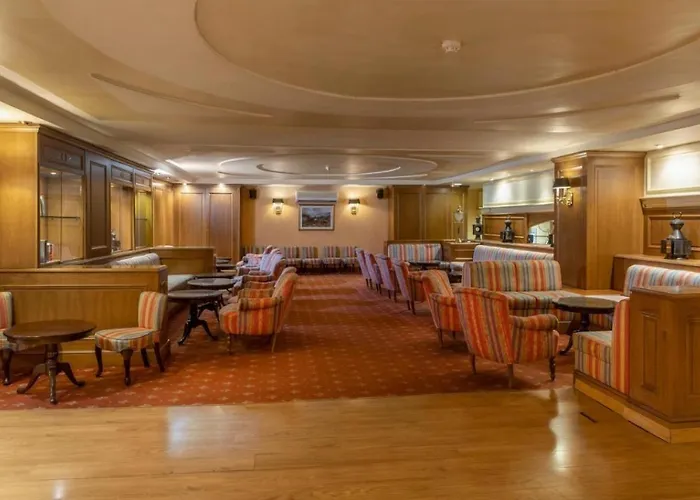 Estudio El Balcon, En Primerisima Linea De Playa. * Fuengirola